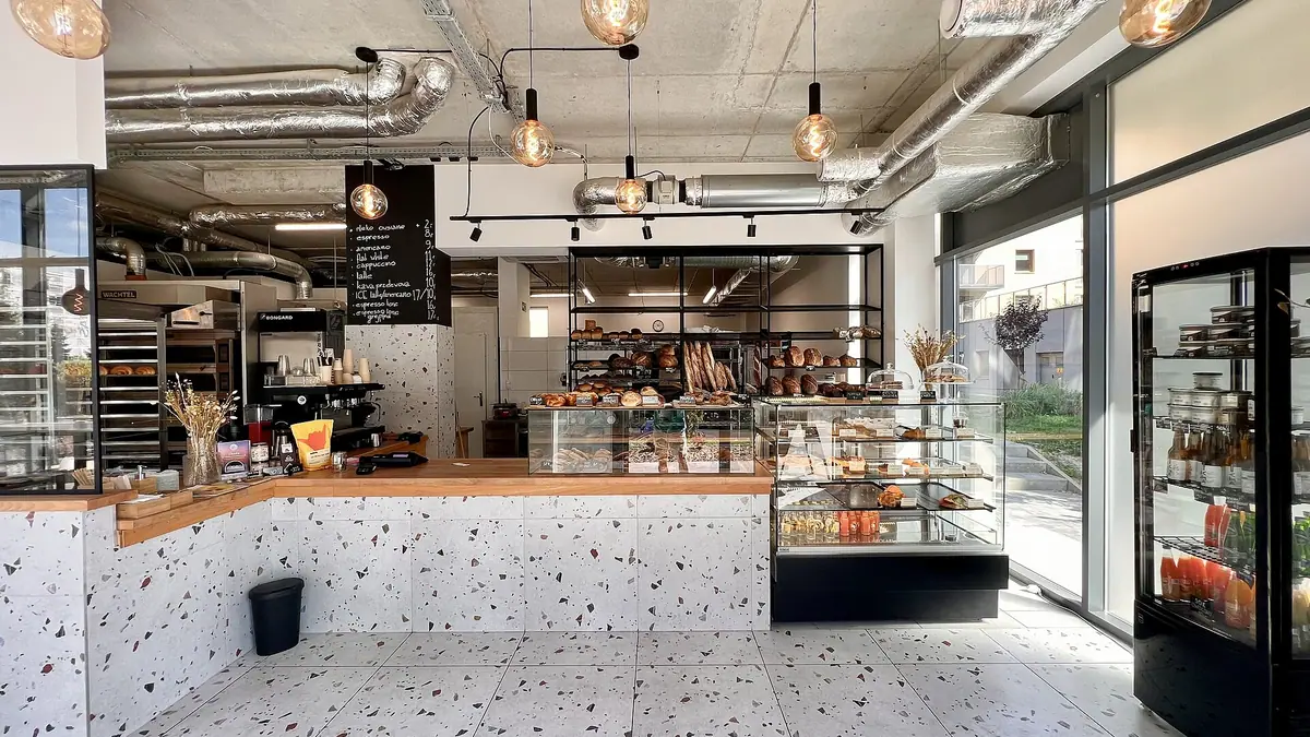 Red Velvet Bakery – bakery in King's Newton, Castle Donington
